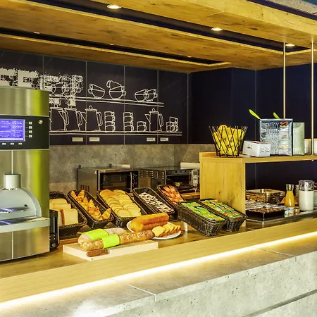 Hotel Ibis Budget Centre Rive Gauche 2*