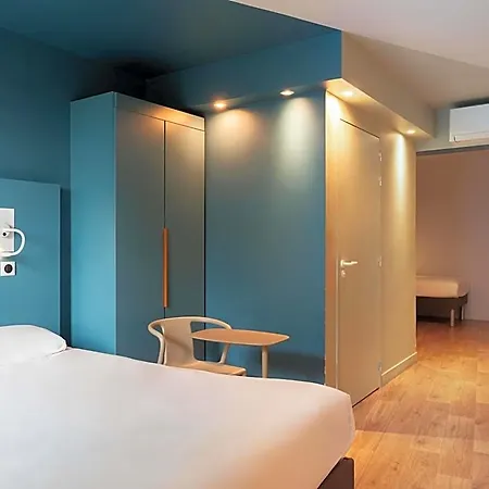 Ibis Budget Centre Rive Gauche Готель 2*